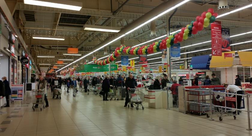 Niedzielne zakupy w galeriach wkrótce się skończą