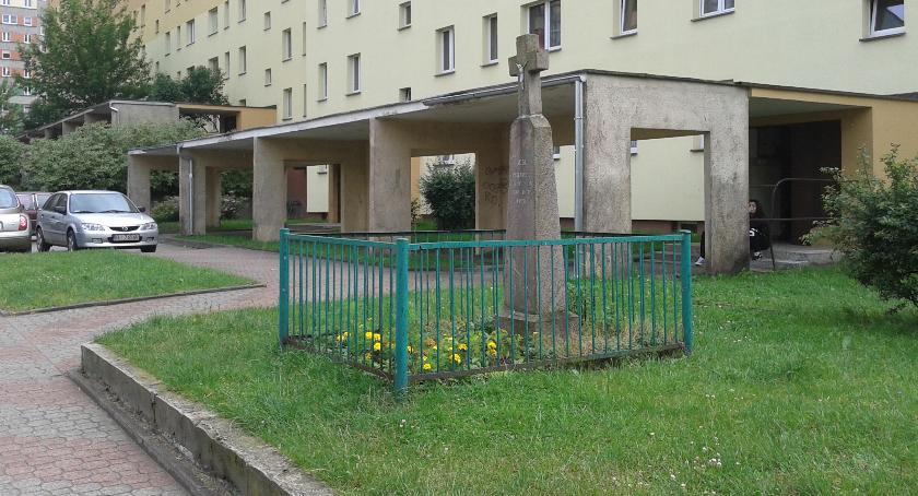 Białostockie krzyże i kapliczki zebrane w jednym albumie