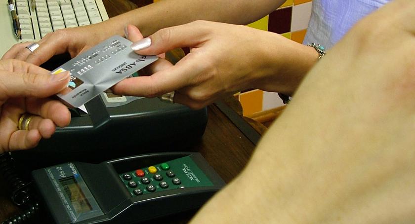 Terminale płatnicze zagrożone. Hackerzy znaleźli dojścia