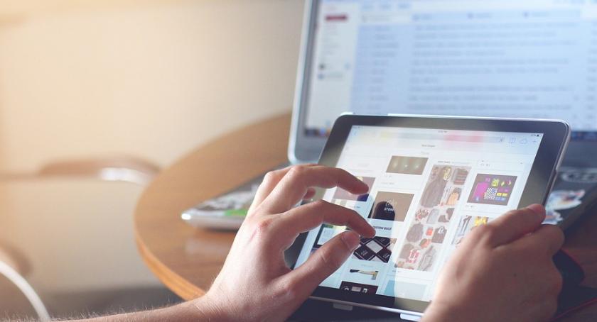 Polskie startupy to świetny pomysł na biznes. Inwestorzy bacznie je obserwują