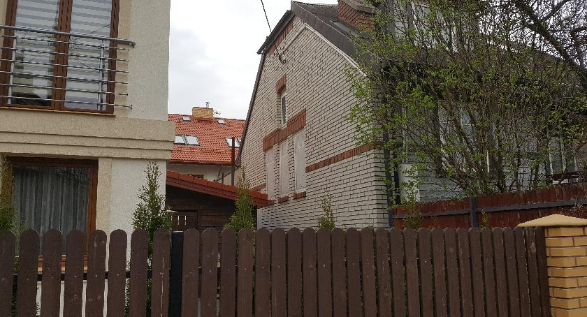 Inspektorat budowlany z jakiegoś powodu woli wejść w buty dewelopera