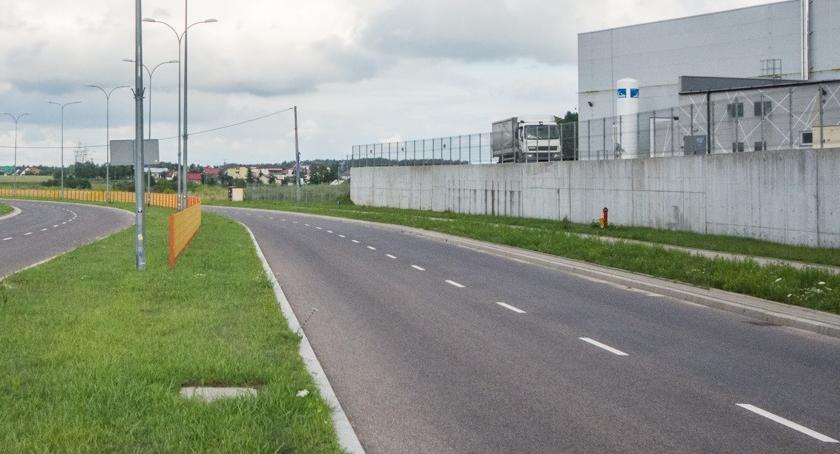 Do wzięcia kolejne działki w strefie i tuż obok