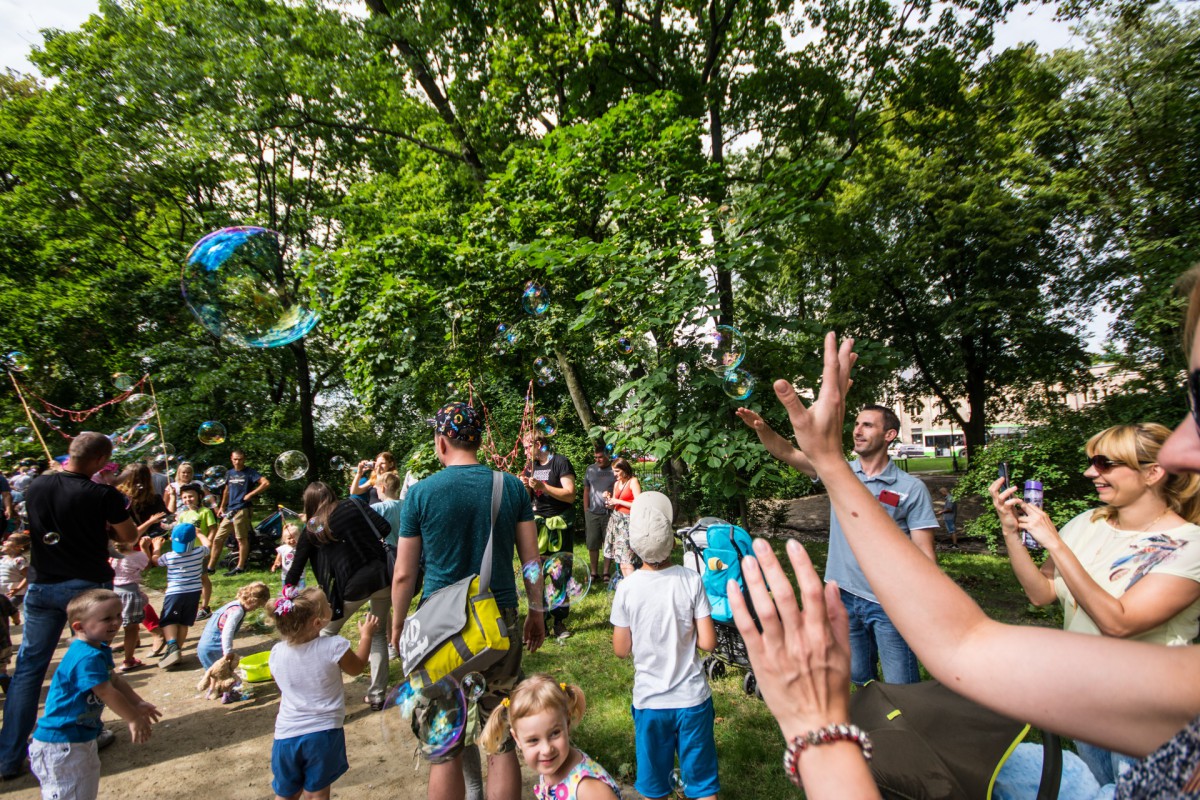 Wiemy już co czyni człowieka szczęśliwym. Starsi białostoczanie czują to instynktownie