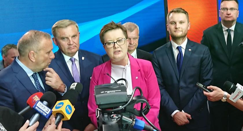 Nowoczesny beton w oku przewodniczącej 