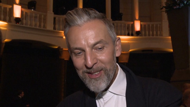 Robert Kupisz w tym sezonie wciąż wierny flanelowym koszulom