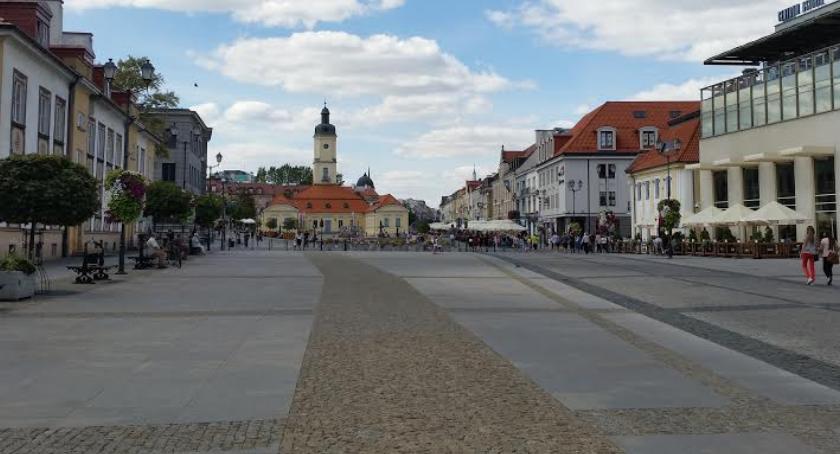 Podlasie czeka komórkowy blackout? Ratunkiem jest inwestycja w światłowody