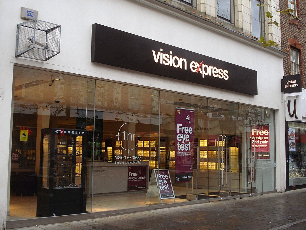 Vision Express oszukiwał klientów?