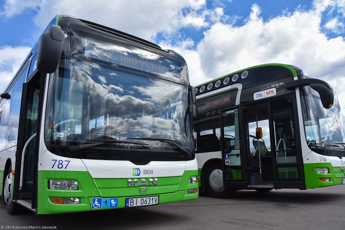 Testujemy wifi w autobusach. Prezydent zasłużył na brawa!
