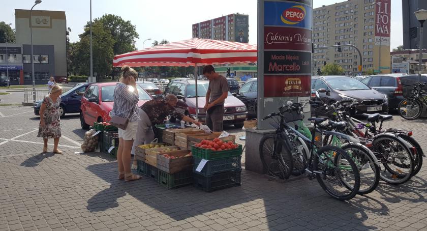 W naszym regionie taniej kupimy warzywa i owoce