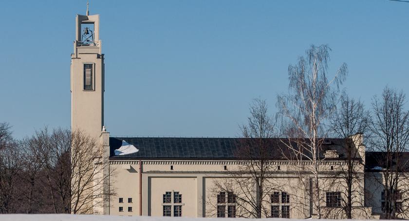 Im więcej jest kościołów, tym więcej ptaków 