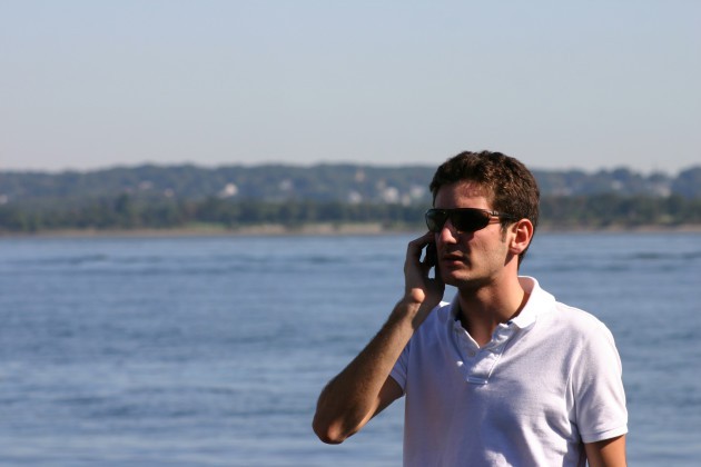 Taniej zadzwonimy za granicę - nie będzie już opłat za roaming