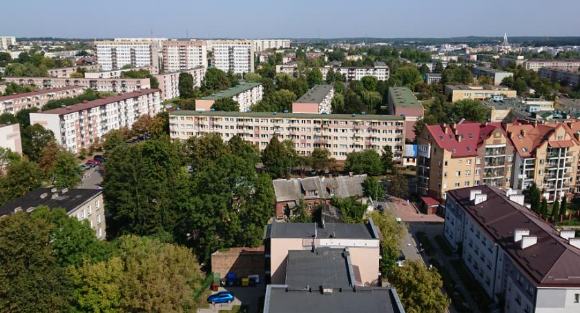 Ubyło nas około 20 tys. do połowy roku
