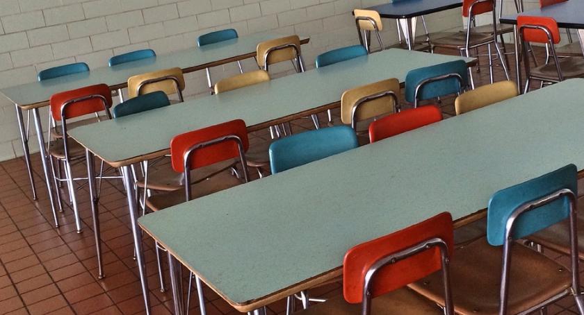 Resort edukacji oferuje środki na doposażenie szkolnych stołówek