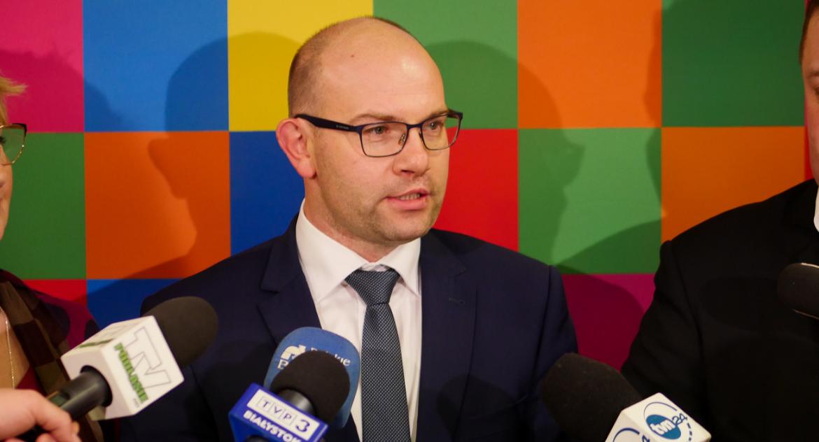 W przyszłość z nadzieją czy jednak nie? Czego można się spodziewać po nowym marszałku?