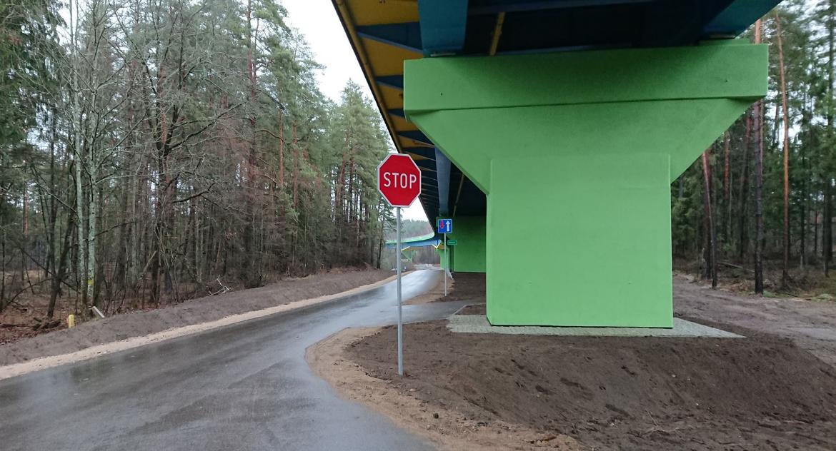 Droga nowa, ale niebezpieczna. Tego PZDW nie widzi