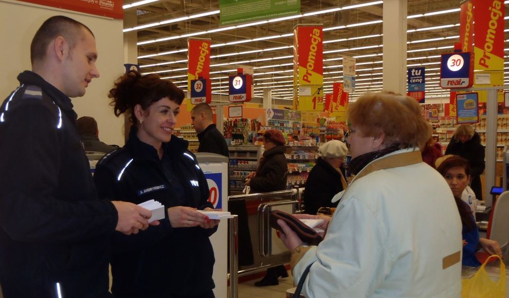 Bezpieczne przedświąteczne zakupy