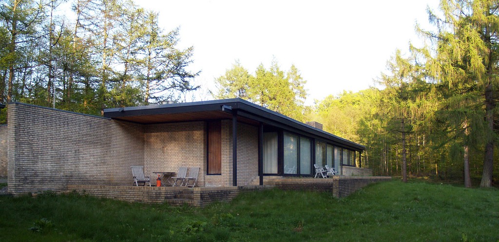 Wyjeżdżają nam architekci