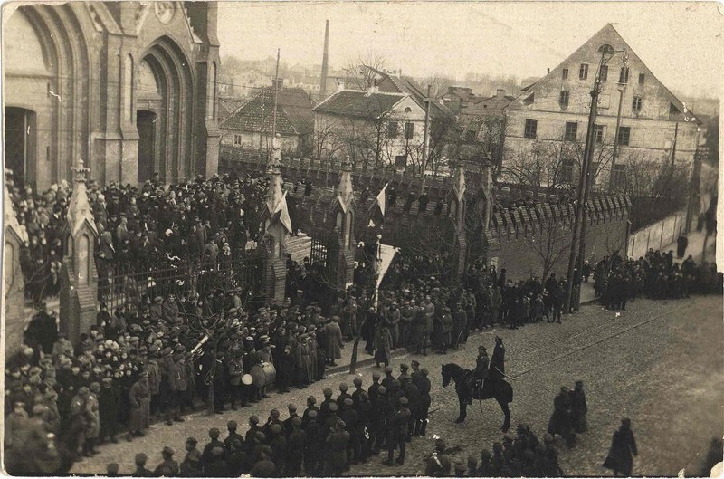 Niepodległość spóźniona o kwartał. 95 lat temu Białystok odzyskał wolność!