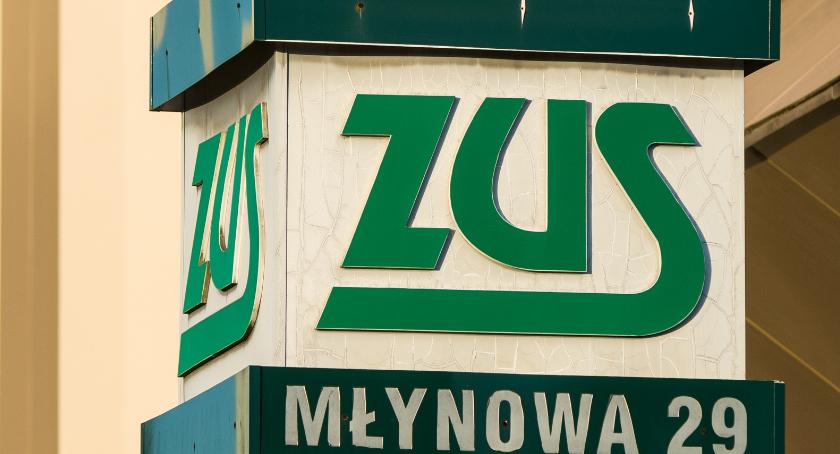 Przechowywanie akt pracowniczych. Zmieniły się przepisy, białostocki ZUS będzie szkolił za darmo