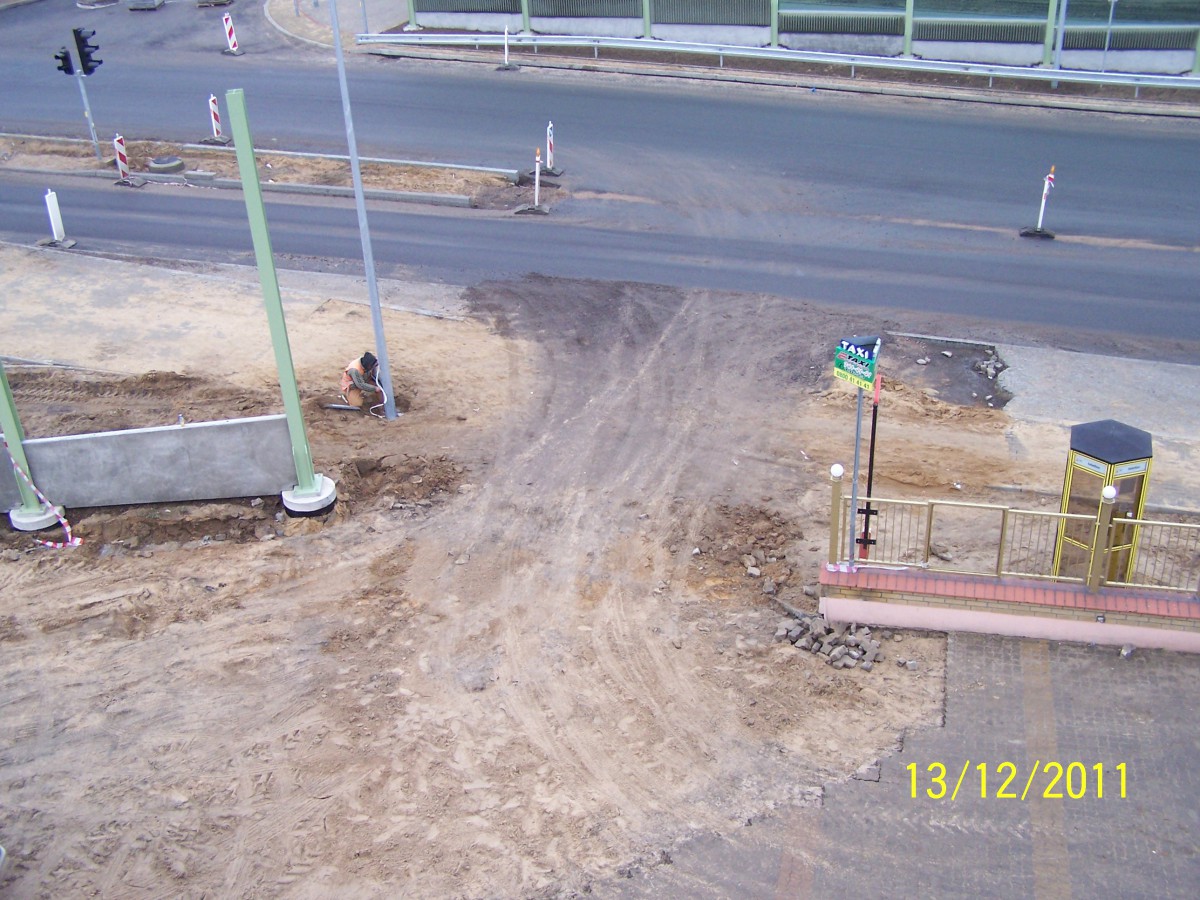 Parking trzeba było rozebrać, żeby nie było niczego