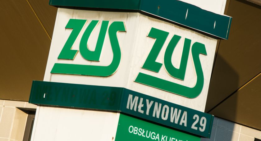Emeryci dorabiający do emerytury zyskują podwójnie