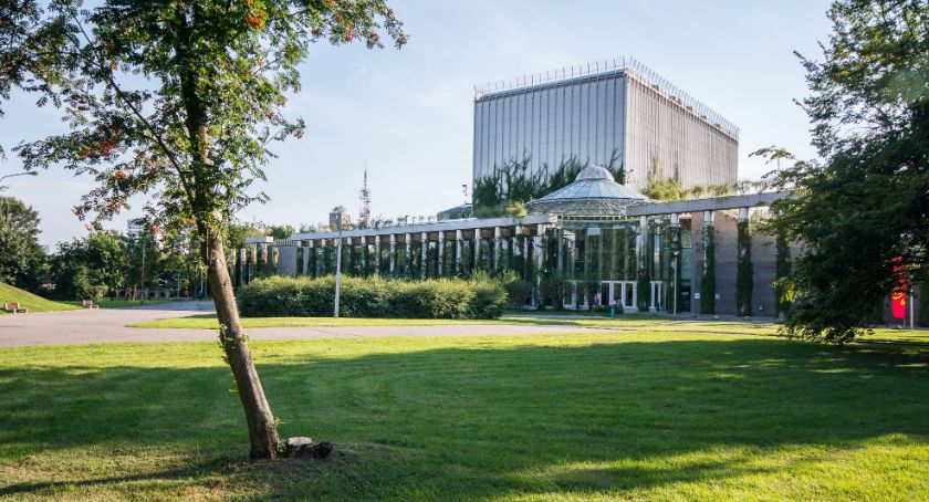 Będą konkursy na stanowiska dyrektorów Opery i WOAK