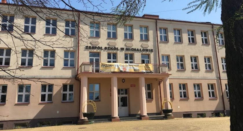 Szkoła ponadpodstawowa przejęta do prowadzenia przez gminę Michałowo