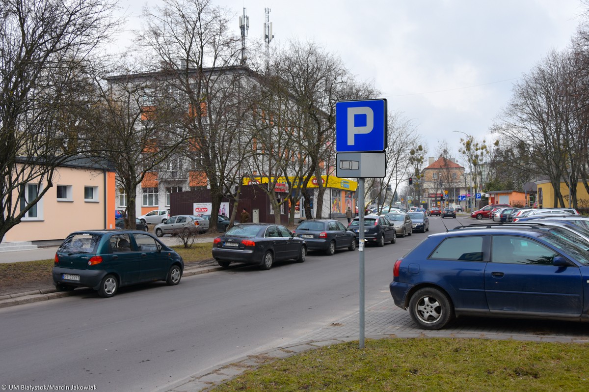 Do końca października przybędzie około 250 miejsc postojowych