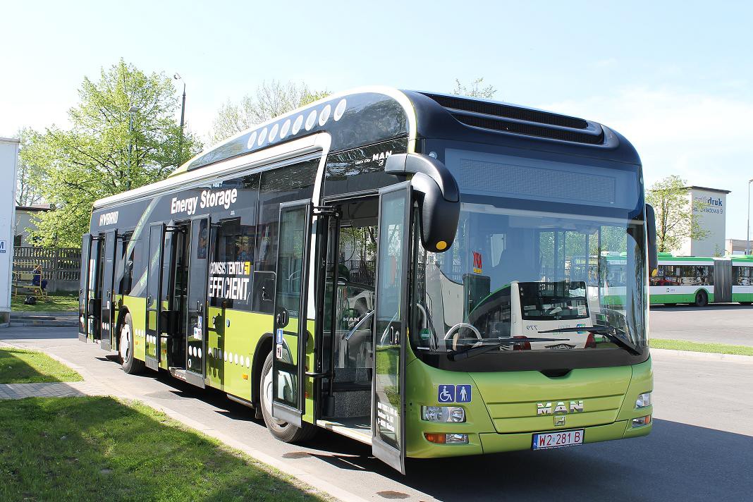Autobus hybrydowy w Białymstoku
