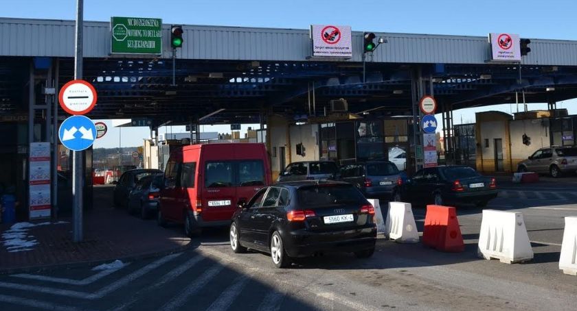 Białorusini zostawiają u nas setki milionów złotych