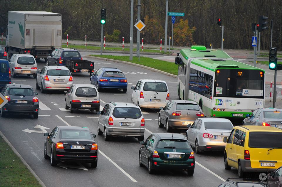 Polacy znaleźli sposób na lukę w transporcie publicznym