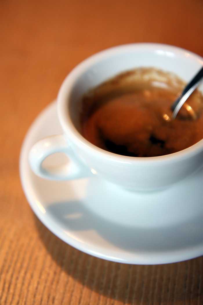 Esdep.cafe – porozmawiajmy o bieżących wydarzeniach