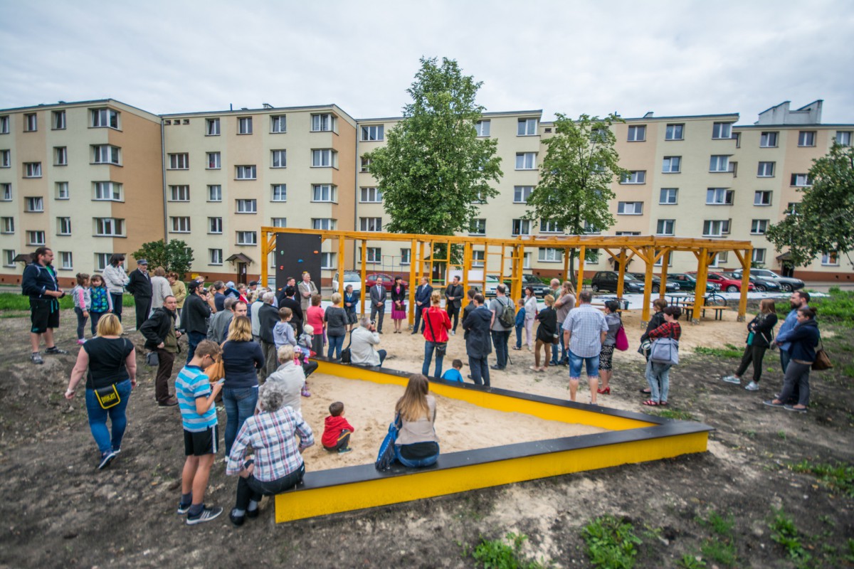 Nasze podwórko przy Włókienniczej