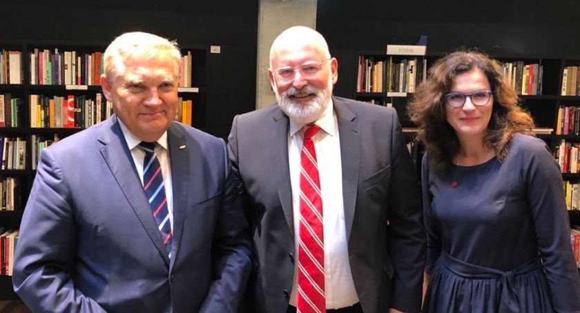 Tadeusz Truskolaski zaprosił Timmermansa do Białegostoku