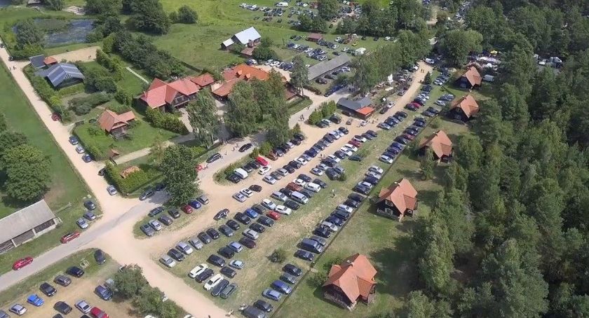 Kiermusy wystawione na sprzedaż