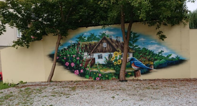 Białystok ma przewodnik dla turystów, który powiedzie ich szlakiem murali 