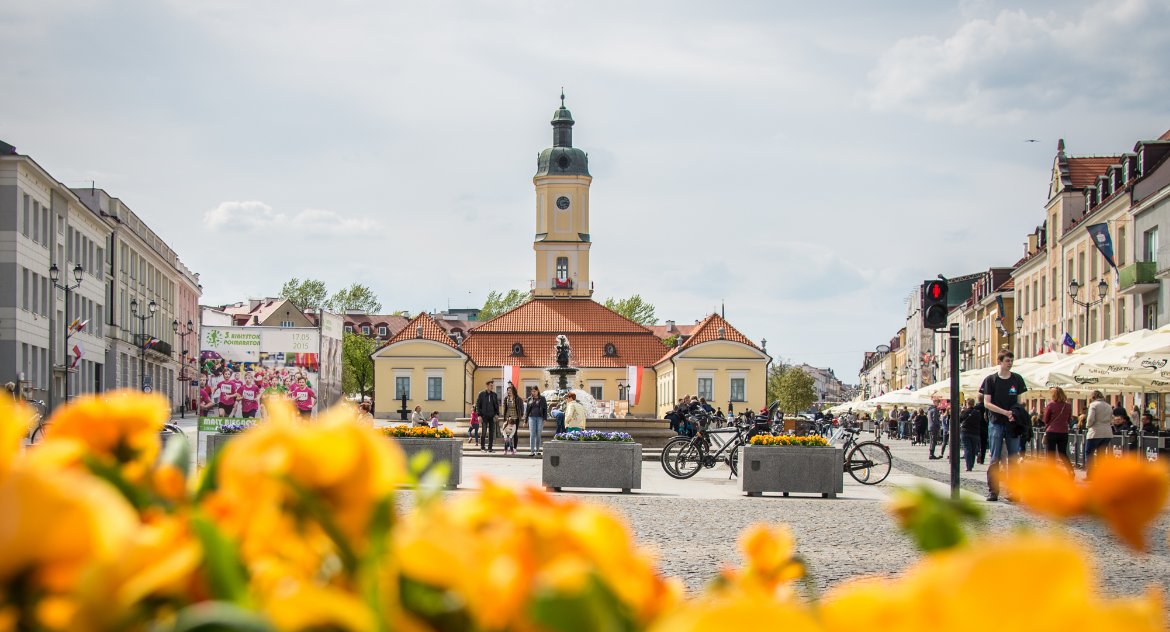 Spadochroniarze. Mieszkają w Warszawie czy Lubinie, a chcą reprezentować Podlasian
