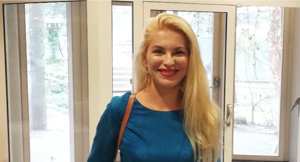Katarzyna Bonda jak swoja babka. Z papierosem i soczystym k...a [ROZMOWA DDB]