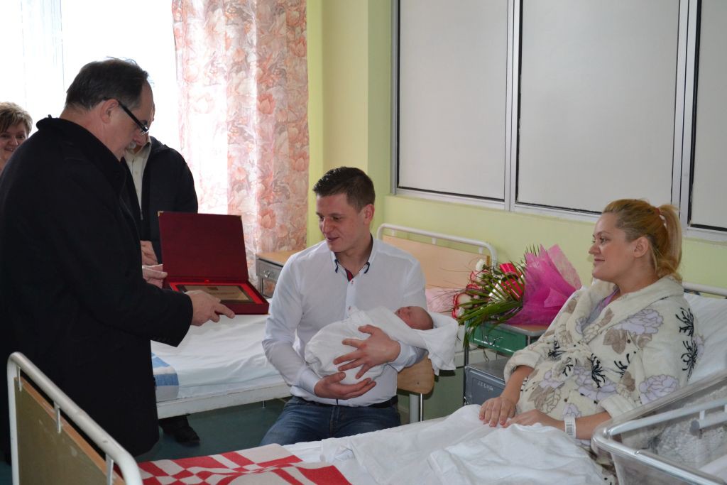 U nas kocyk i czek w Suwałkach wózek z wyprawką