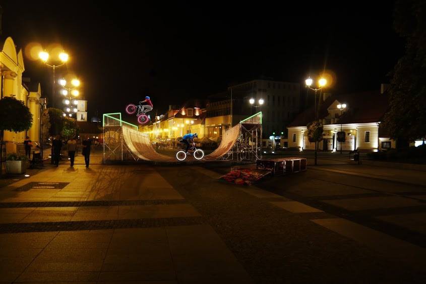 Będzie kolorowo i świetliście