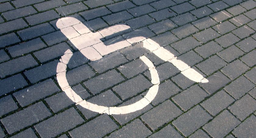 Tysiące wniosków o 500+ dla niesamodzielnych