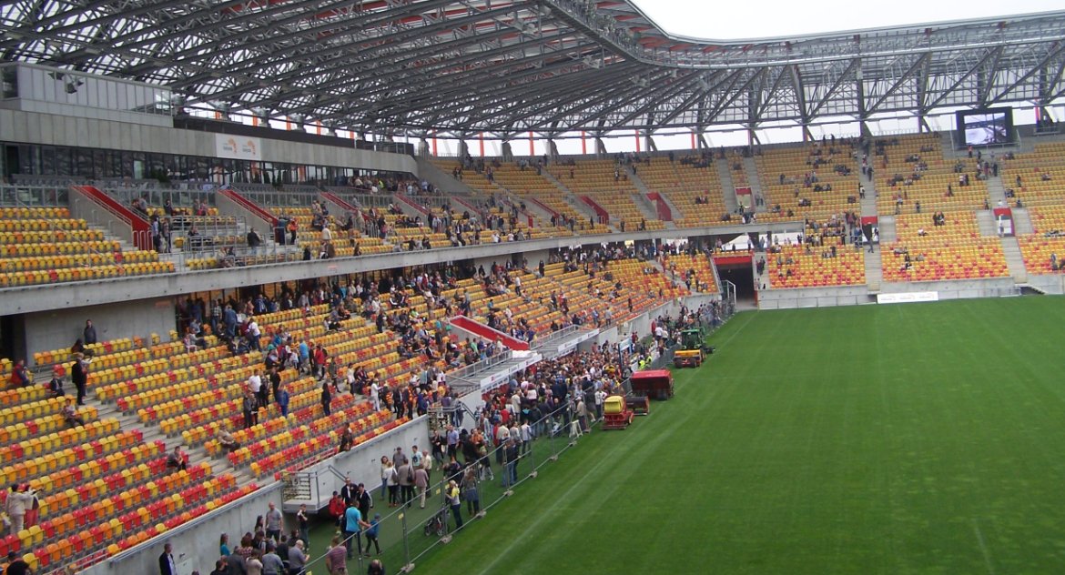 Na szkoleniach Jagiellonii mogło dojść do podrabiania podpisów. Są postawione zarzuty