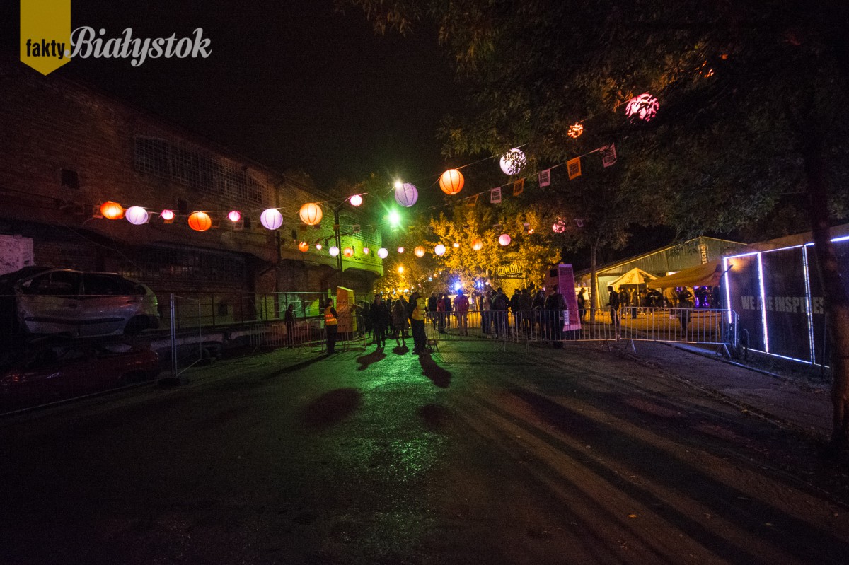 Up To Date Festival szuka wolontariuszy