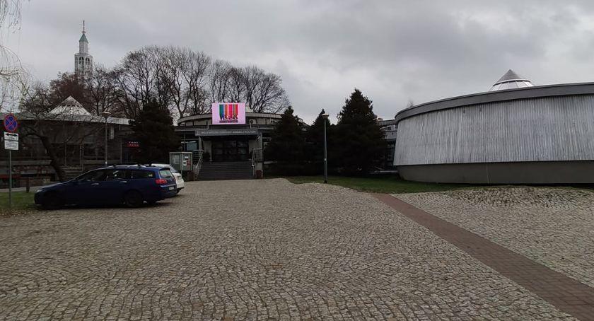 Białostockie Spodki będą musiały przejść szczegółową ekspertyzę