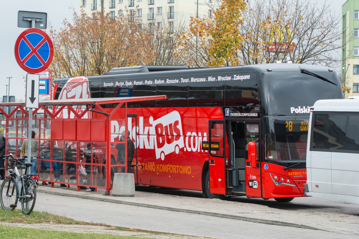 Z Białegostoku do Warszawy lepiej koleją czy autobusem?