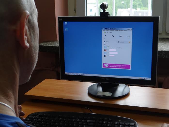 SKYPE zostaje w więzieniach