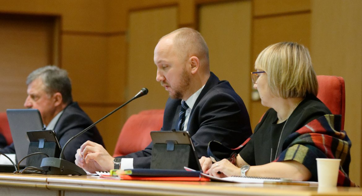Przewodniczący Rady Miasta przyszedł z gotowym uzasadnieniem uchwały w sprawie w jakiej radni jeszcze się nie wypowiedzieli