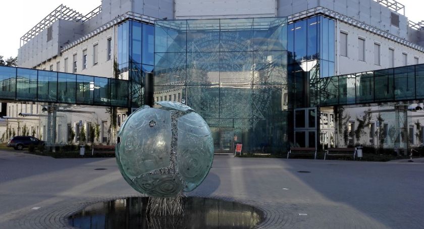 Na polskich uczelniach studiuje coraz więcej studentów zza granicy