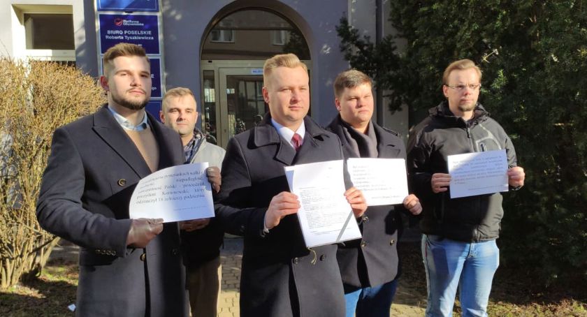 Jakie zdanie o majorze Szendzielarzu ma teraz Platforma Obywatelska?