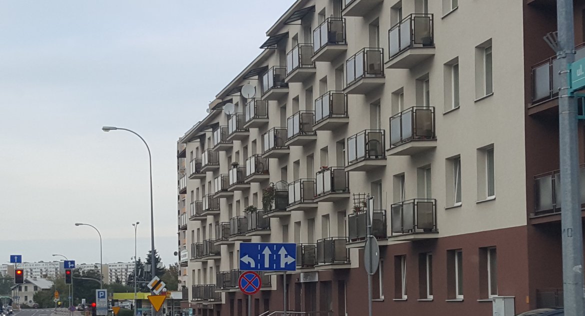Urzędnicy się nie wyrobili z zaświadczeniami, więc mieszkańcy muszą płacić więcej
